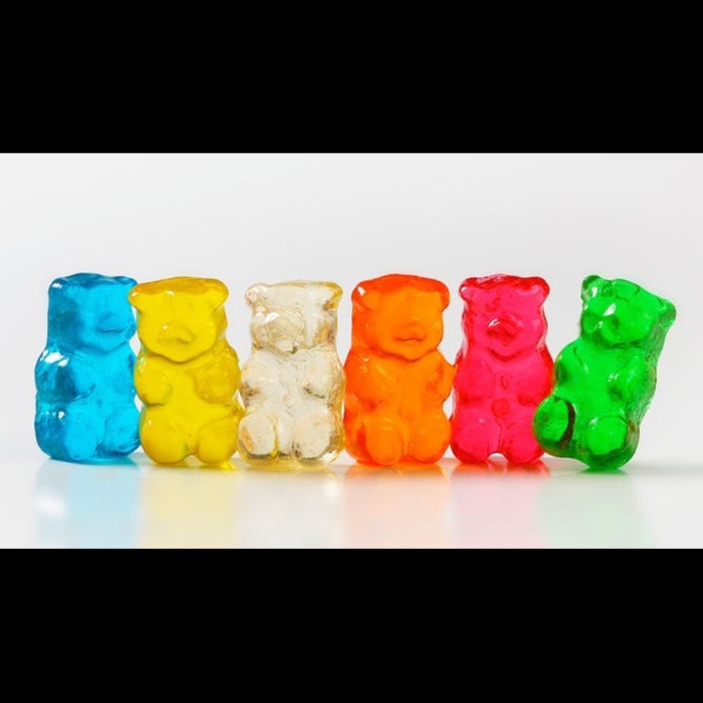 Meet your Posher, Veronica